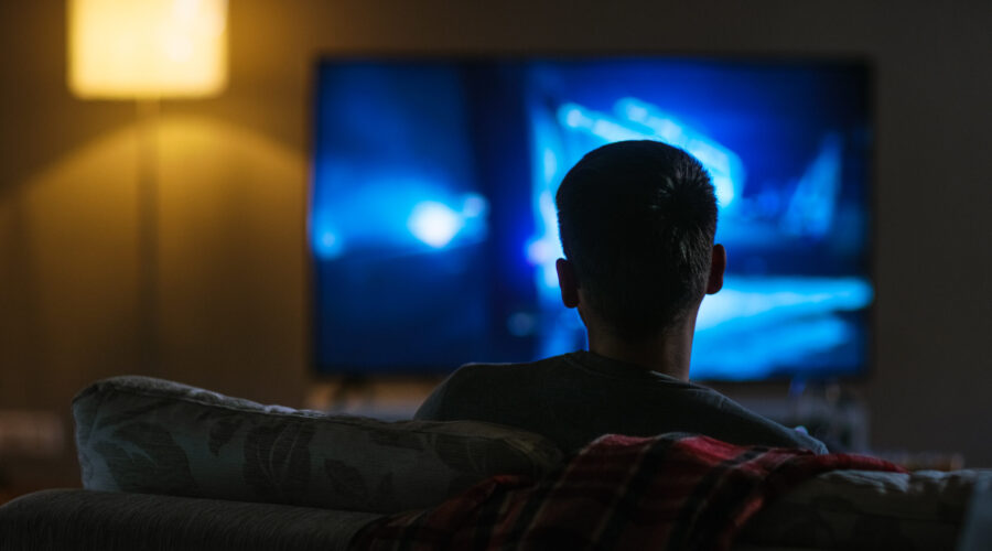 3 ways to keep your kids safe as they binge-watch Netflix